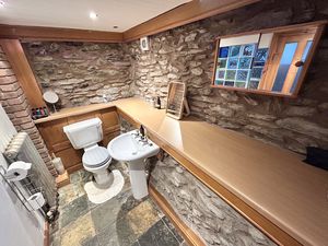 Photo 27- click for photo gallery